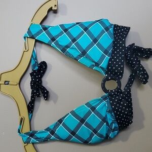 Beach diva bikini top size 14